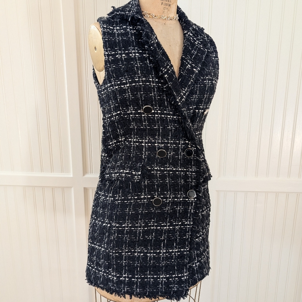 Laundry by Shelli Segal Chanel Vibes Black and White Tweed Tunic
